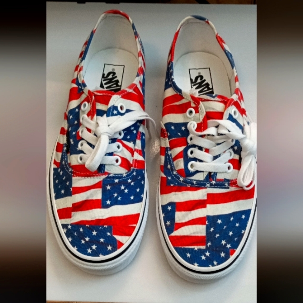 Vans shoes Authentic